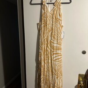 Nine West Zebra Print Maxi Dress in Gold and Cream